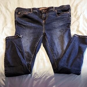 Torrid Blue Midfit Super Skinny 12R